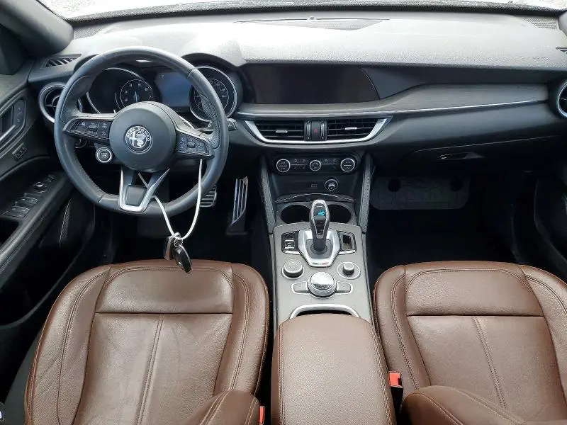 2022 ALFA ROMEO STELVIO TI  