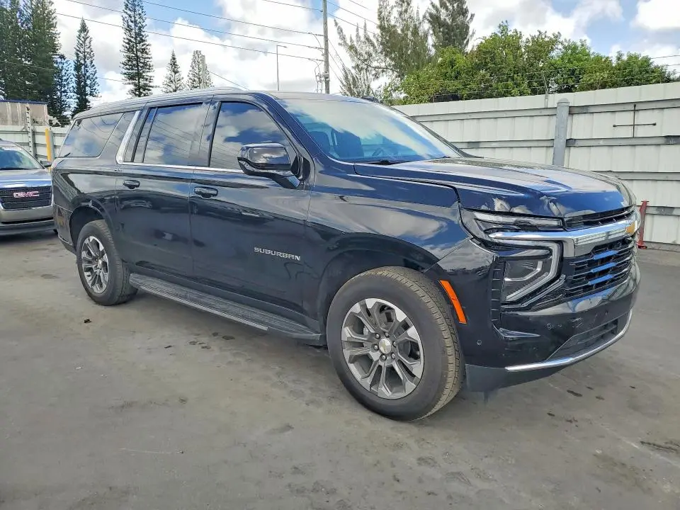 2025 CHEVROLET SUBURBAN C1500 LS  