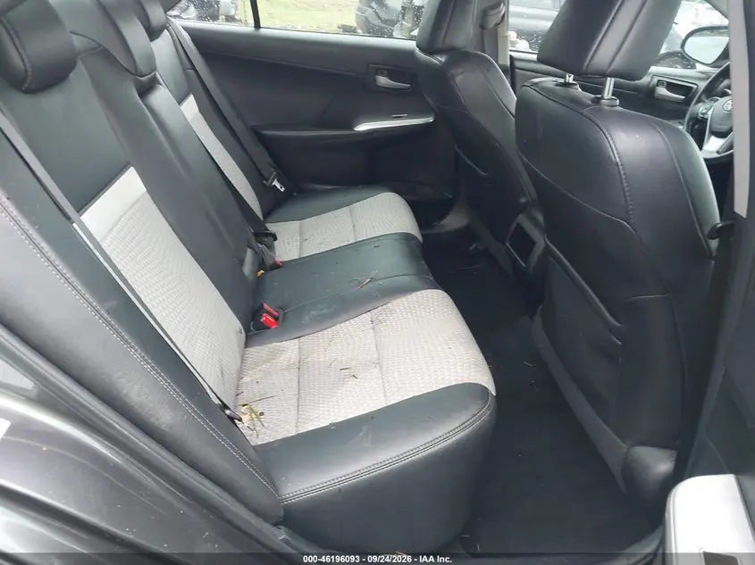 2014 TOYOTA CAMRY SE