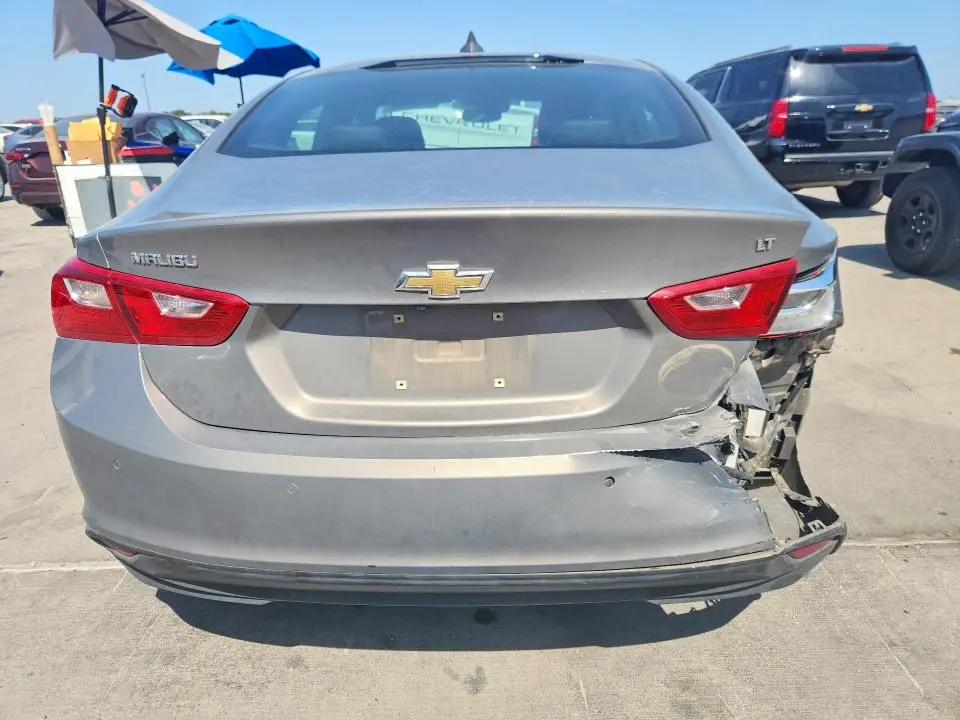 2017 CHEVROLET MALIBU LT  