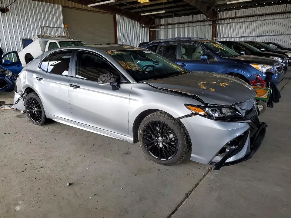 2022 TOYOTA CAMRY SE NIGHTSHADE  