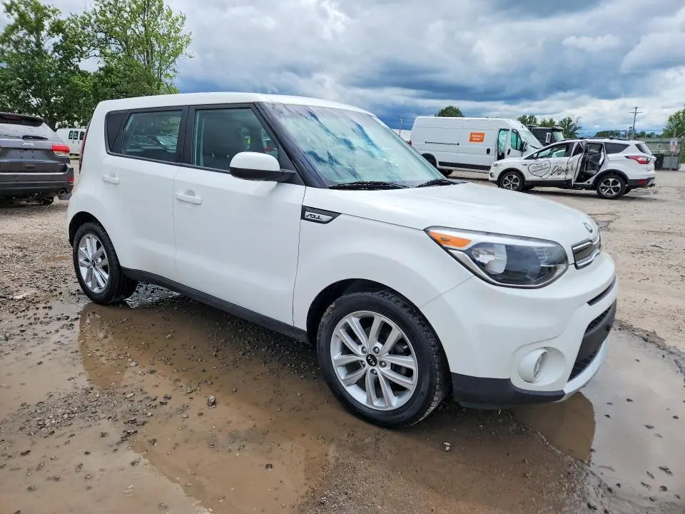 2018 KIA SOUL +  