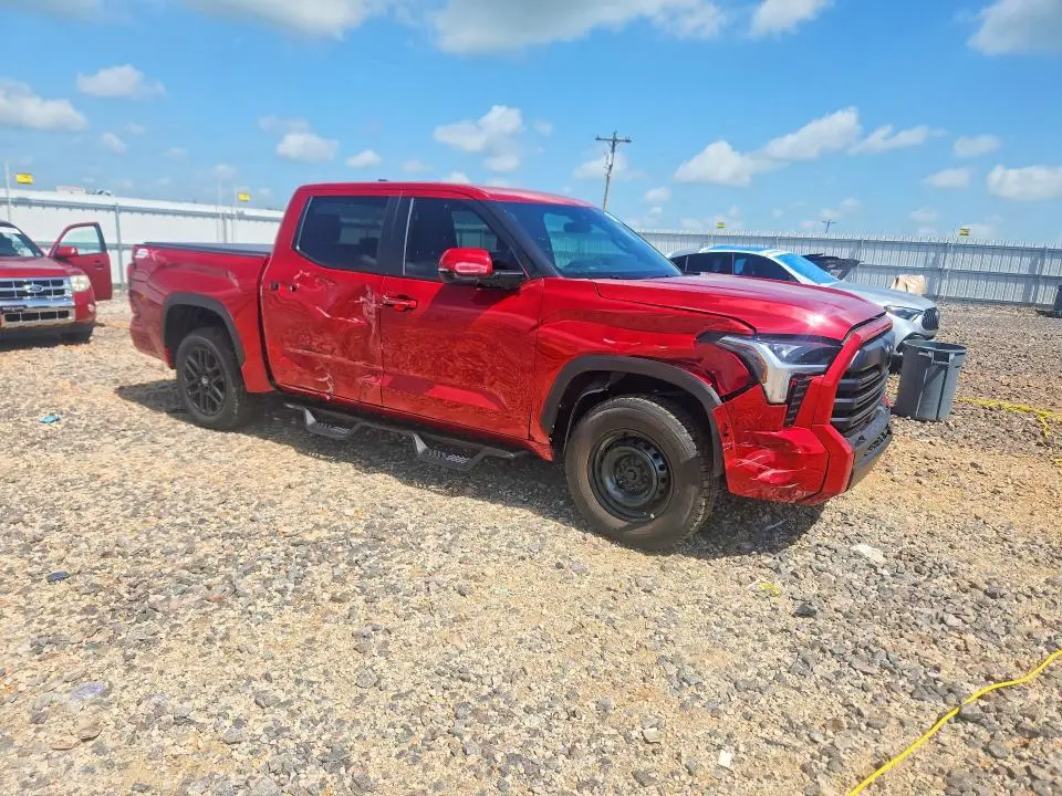 2026 TOYOTA TUNDRA SR5  