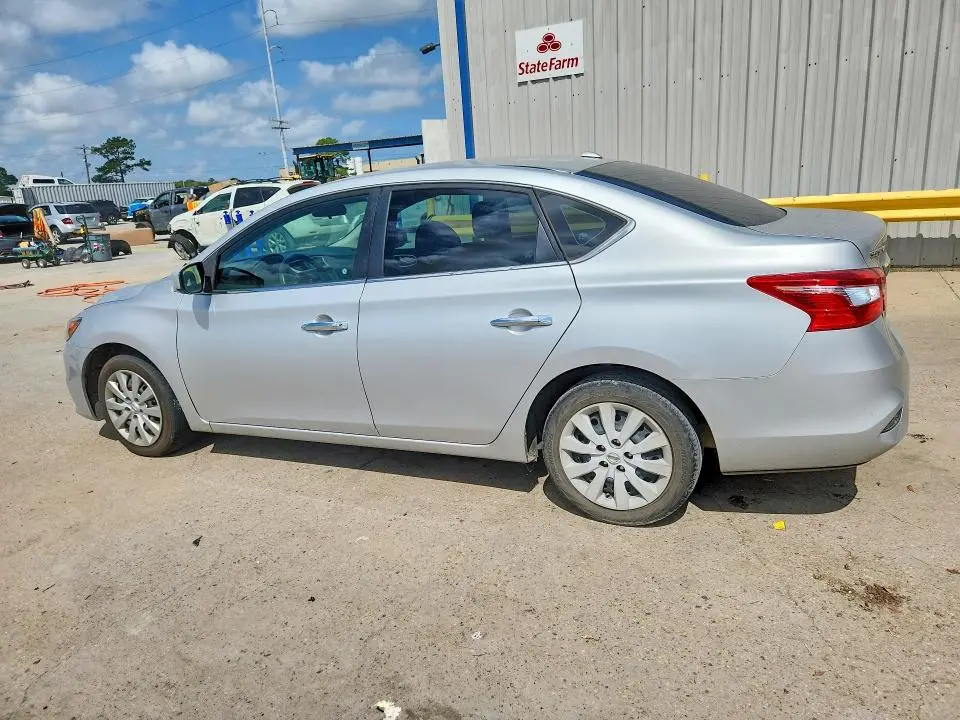 2019 NISSAN SENTRA SV  