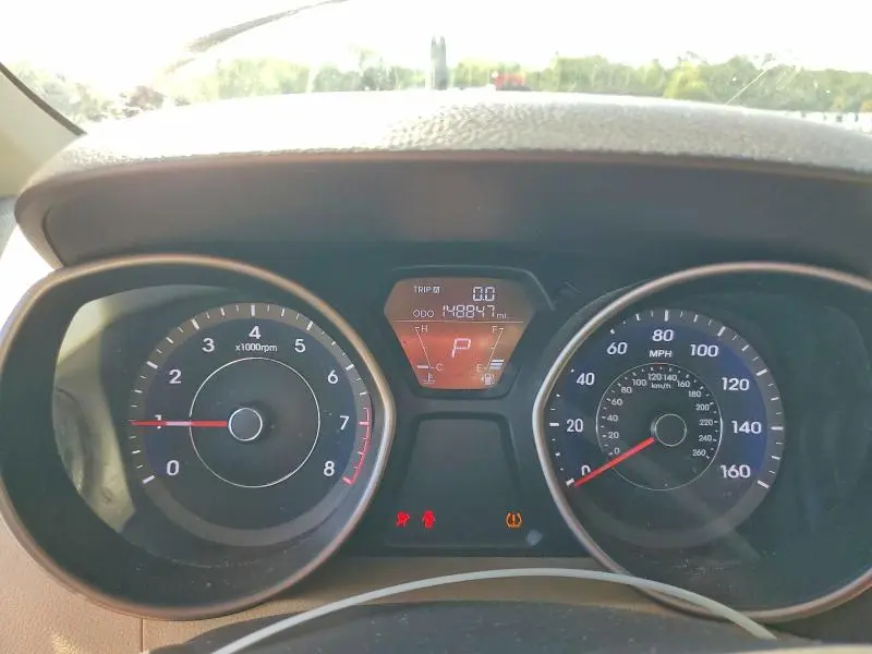 2013 HYUNDAI ELANTRA GLS  