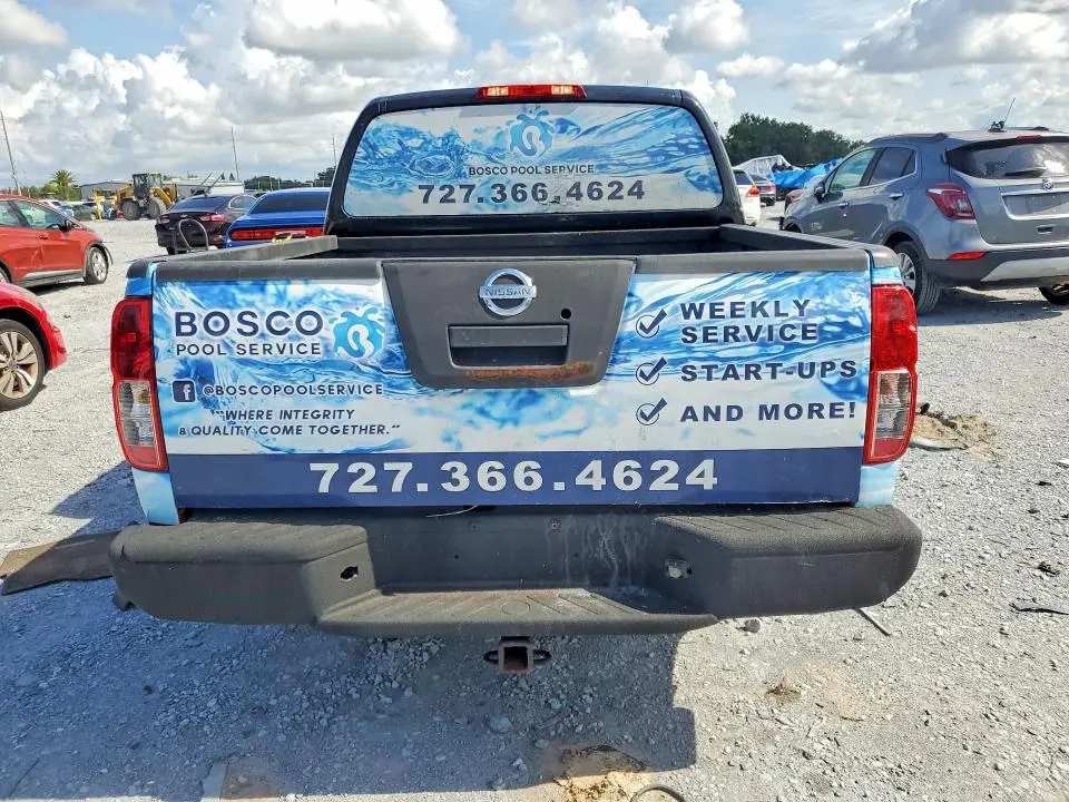 2011 NISSAN FRONTIER S  