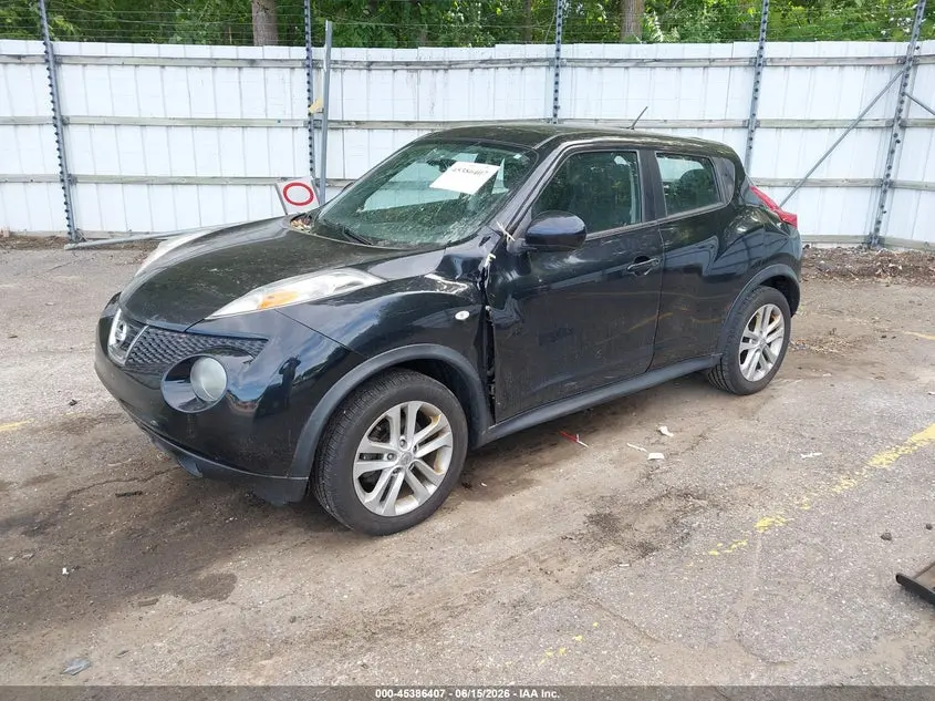 2013 NISSAN JUKE S
