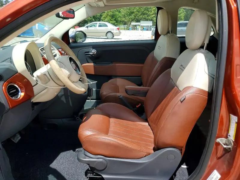 2012 FIAT 500 LOUNGE  