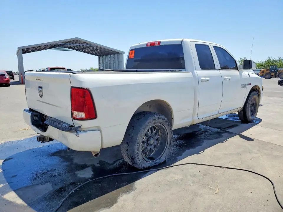 2016 RAM 1500 ST  
