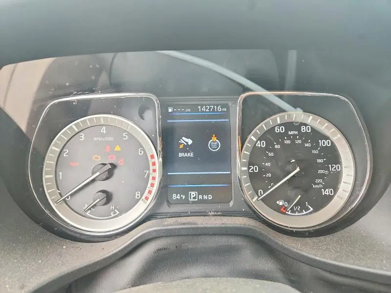 2019 NISSAN TITAN SV  
