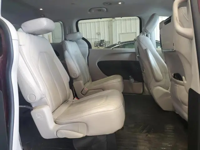 2017 CHRYSLER PACIFICA TOURING L PLUS  