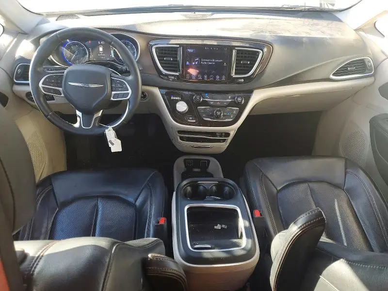 2017 CHRYSLER PACIFICA TOURING L PLUS  