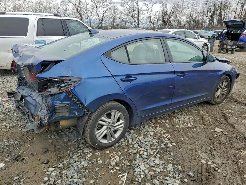 2020 HYUNDAI ELANTRA SEL  