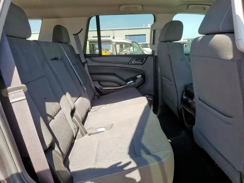 2017 GMC YUKON SLE  