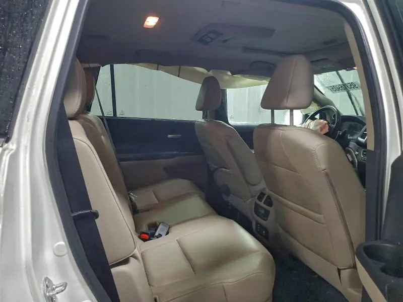 2016 HONDA PILOT EXL  