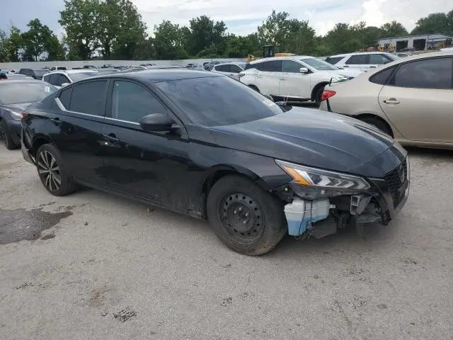 2021 NISSAN ALTIMA SR  