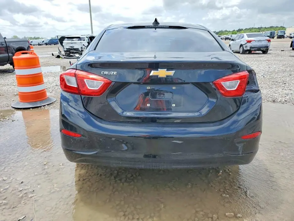 2019 CHEVROLET CRUZE LS  