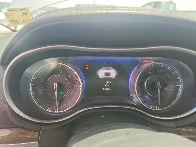 2015 CHRYSLER 300C   