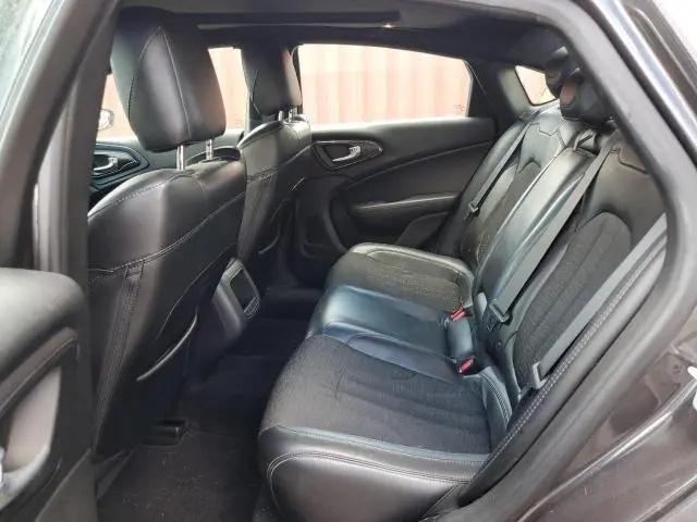 2016 CHRYSLER 200 S  
