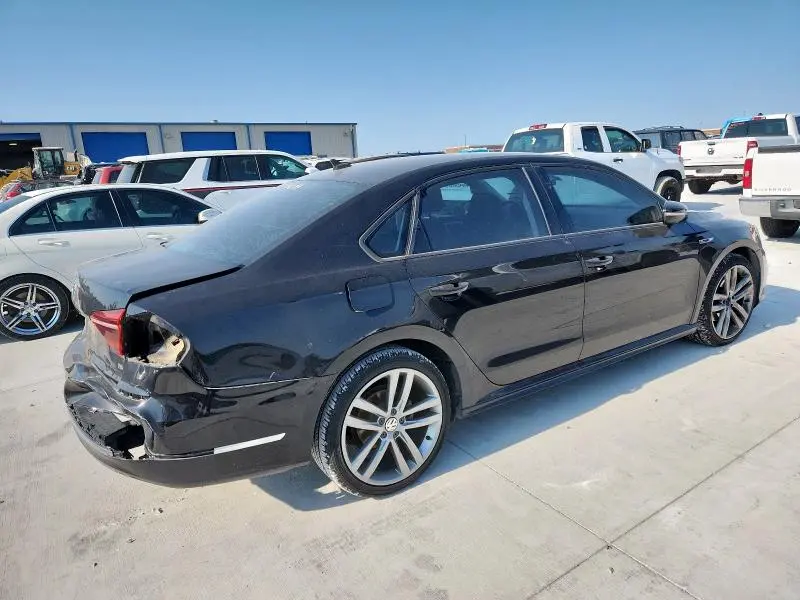 2018 VOLKSWAGEN PASSAT S  