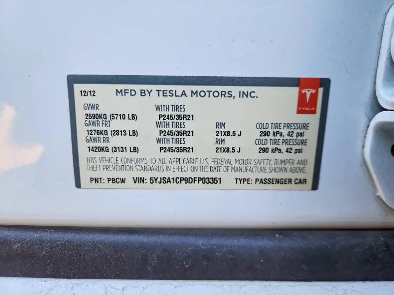2013 TESLA MODEL S   