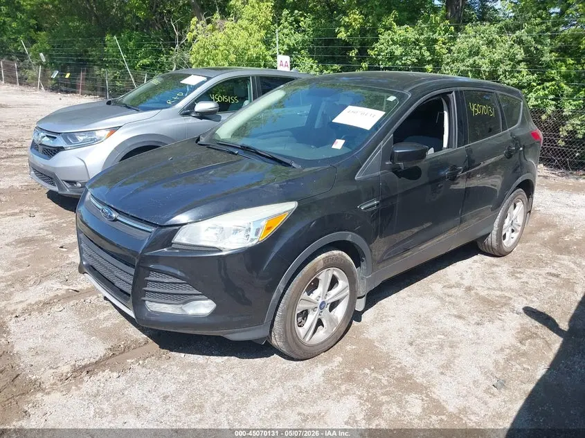 2015 FORD ESCAPE SE