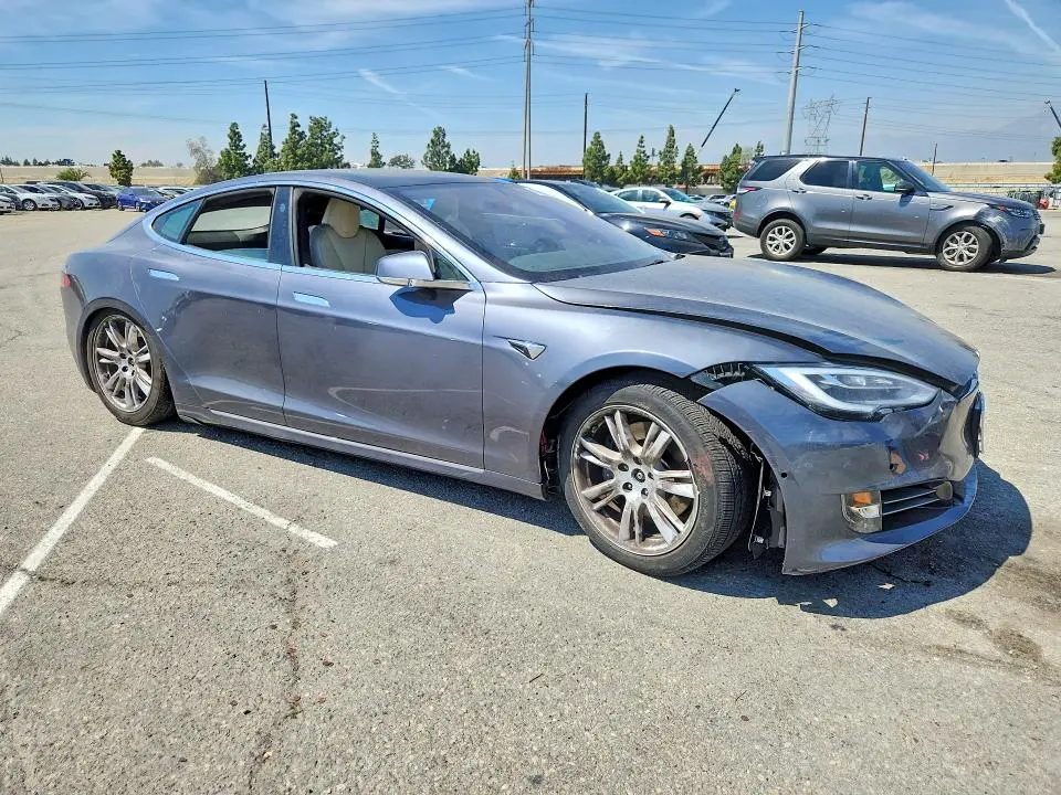 2020 TESLA MODEL S   