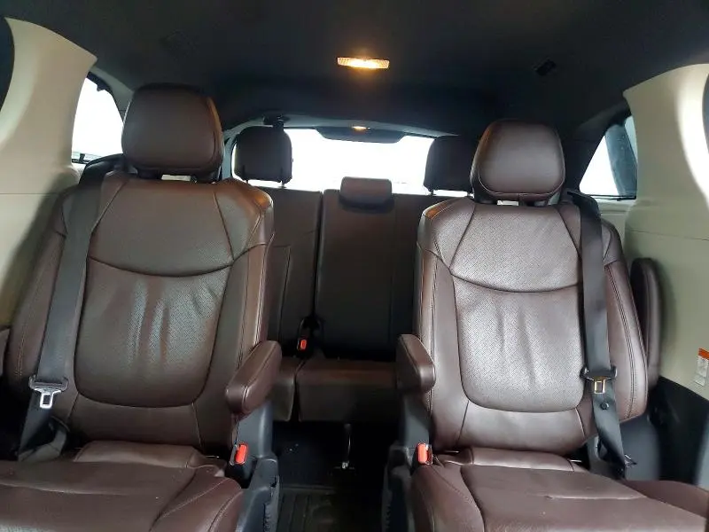 2022 TOYOTA SIENNA PLATINUM 7-PASSENGER  