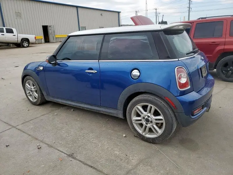 2012 MINI COOPER S  