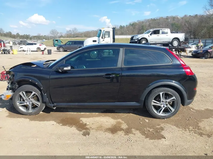 2013 VOLVO C30 T5