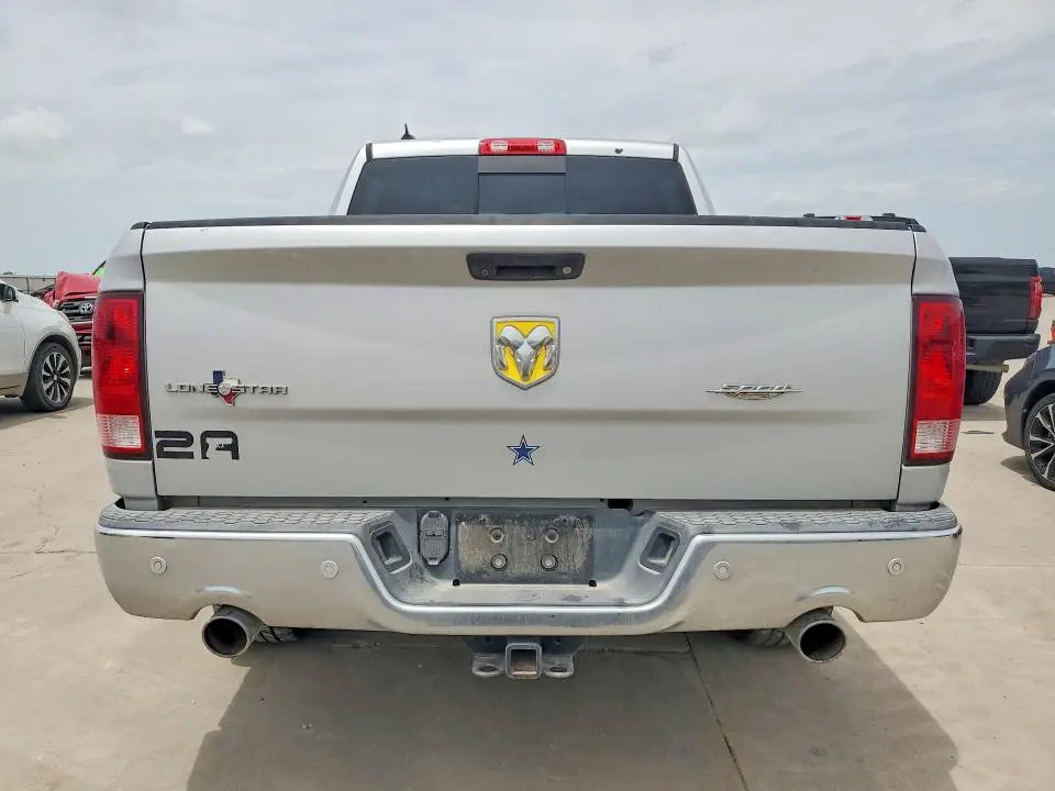 2014 RAM 1500 SLT  