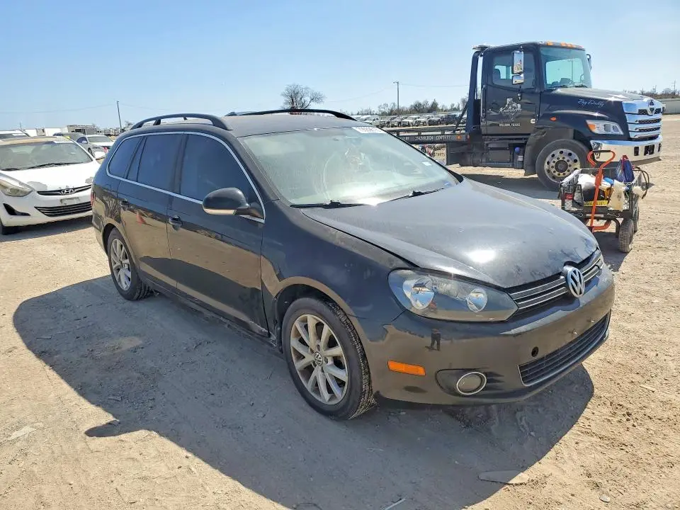 2013 VOLKSWAGEN JETTA S  