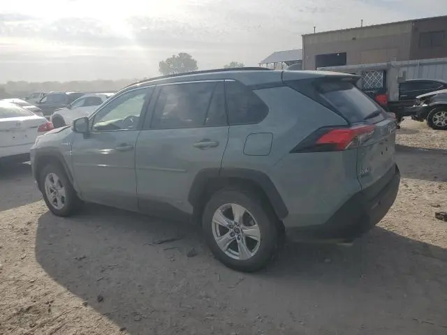 2019 TOYOTA RAV4 XLE  