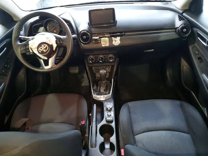 2017 TOYOTA YARIS IA BASE  