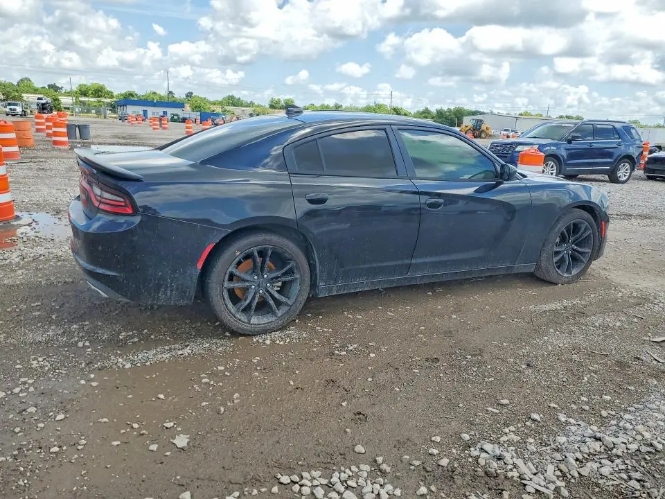 2016 DODGE CHARGER SXT  