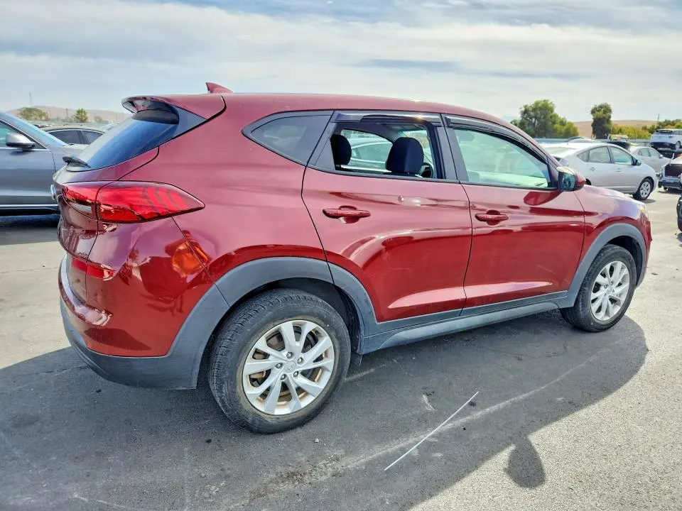 2019 HYUNDAI TUCSON SE  