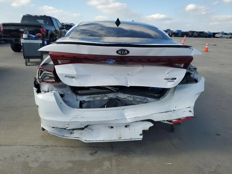 2021 KIA K5 GT LINE  