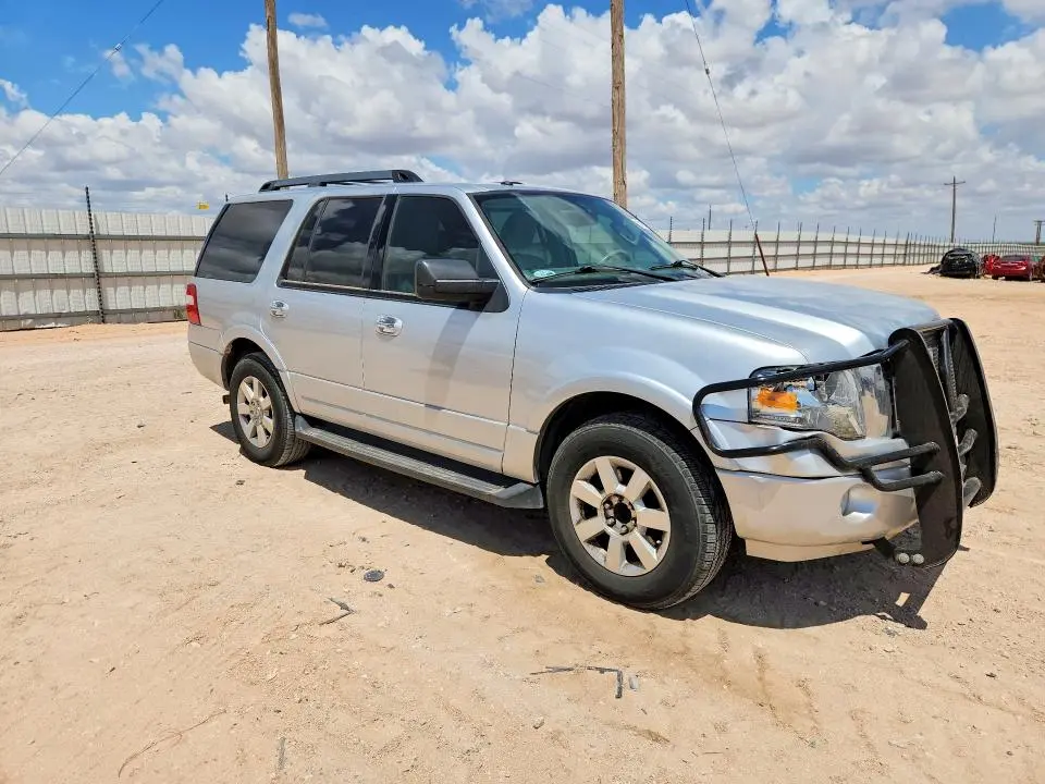 2010 FORD EXPEDITION XLT  