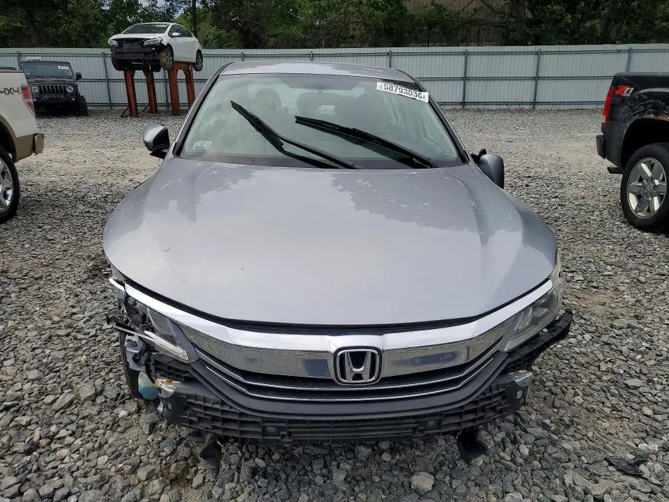 2017 HONDA ACCORD LX  
