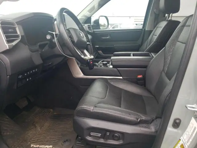 2024 TOYOTA TUNDRA CREWMAX LIMITED  