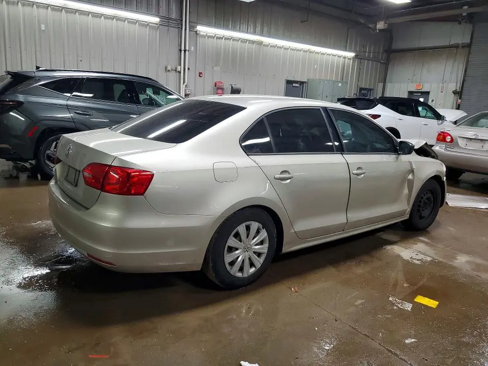 2014 VOLKSWAGEN JETTA BASE  