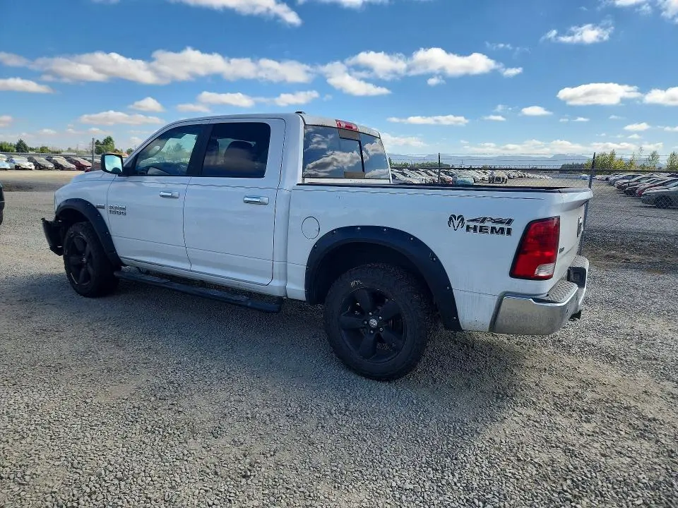 2013 RAM 1500 SLT  