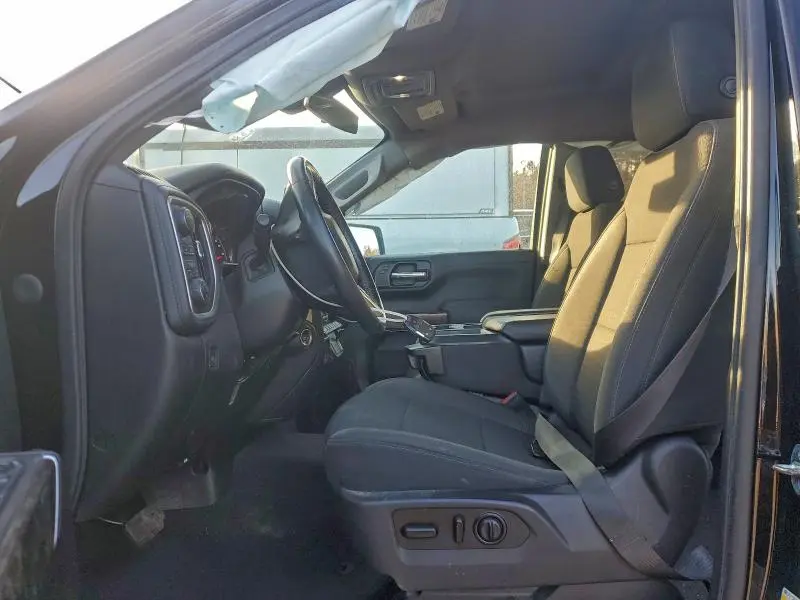 2021 CHEVROLET SILVERADO K1500 LT  