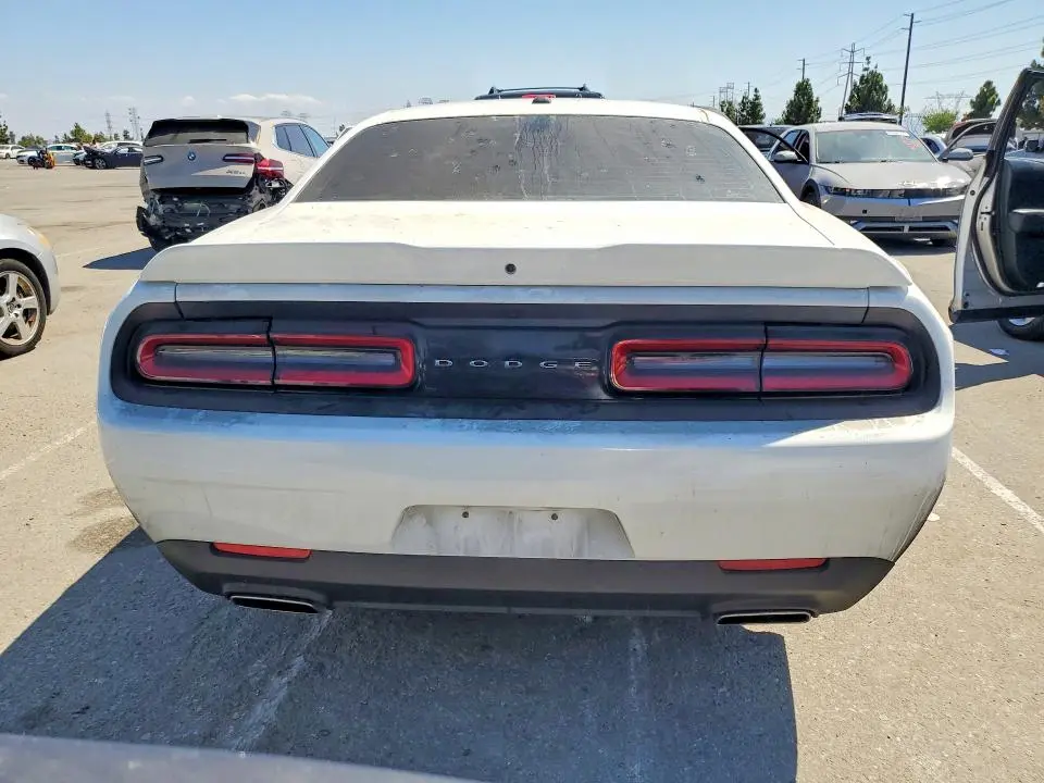 2019 DODGE CHALLENGER SXT  