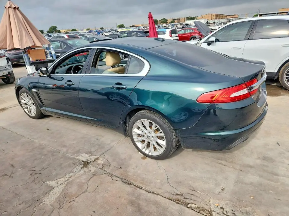 2012 JAGUAR XF   