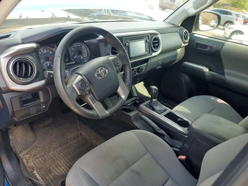 2017 TOYOTA TACOMA SR5  