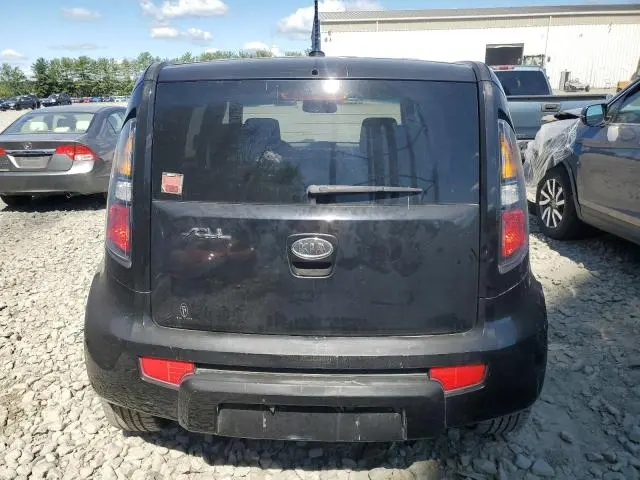 2011 KIA SOUL +  