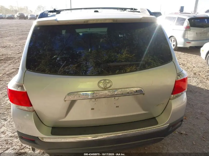 2012 TOYOTA HIGHLANDER LIMITED V6