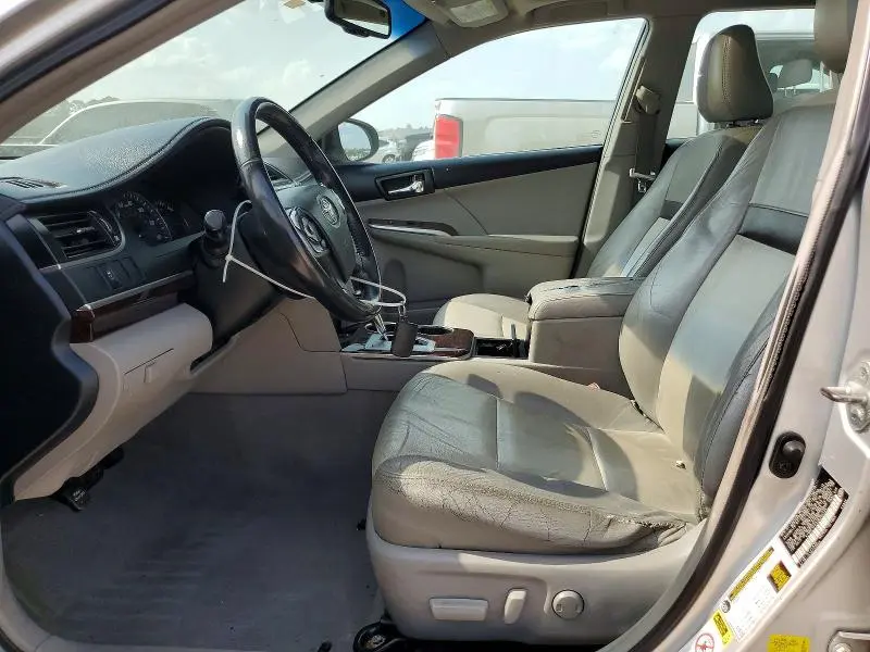 2012 TOYOTA CAMRY XLE  