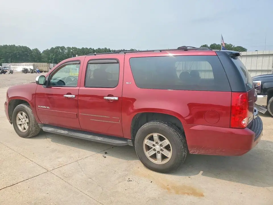 2010 GMC YUKON XL C1500 SLT  